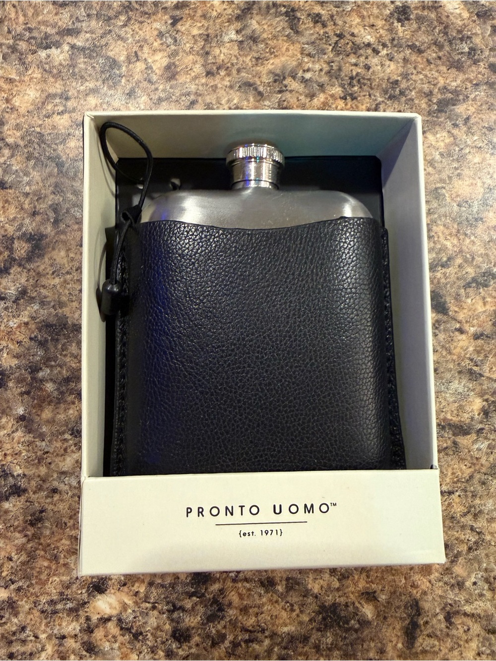 Pronto Uomo Black Leather-Wrapped Flask